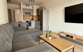 Apartament Mike - Free Parking Self Check-In